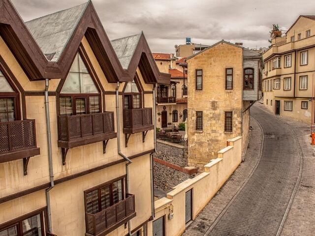 Uçaklı Güneydoğu Anadolu Turu 