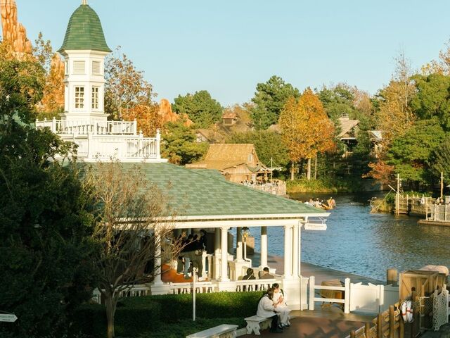 Paris & Disneyland & Brüksel ve Amsterdam Turu