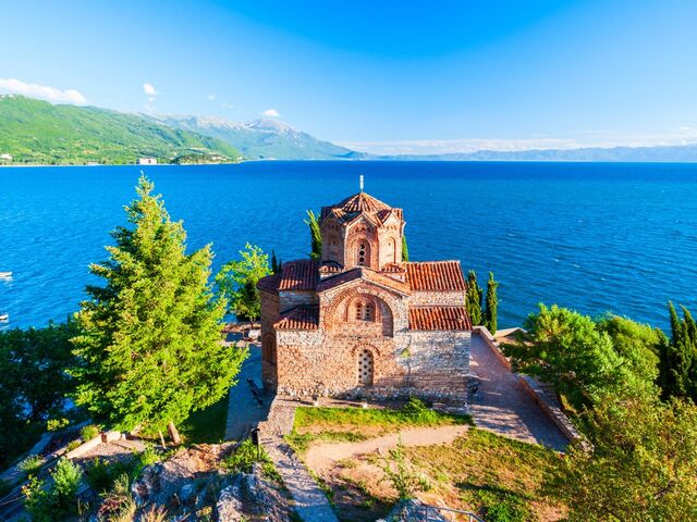 Uçaklı Tiran'lı Büyük Balkan Turu